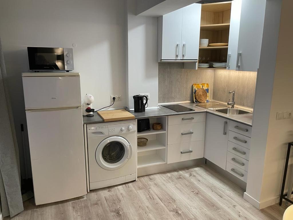 Apartamento C Y L Торремолинос Экстерьер фото