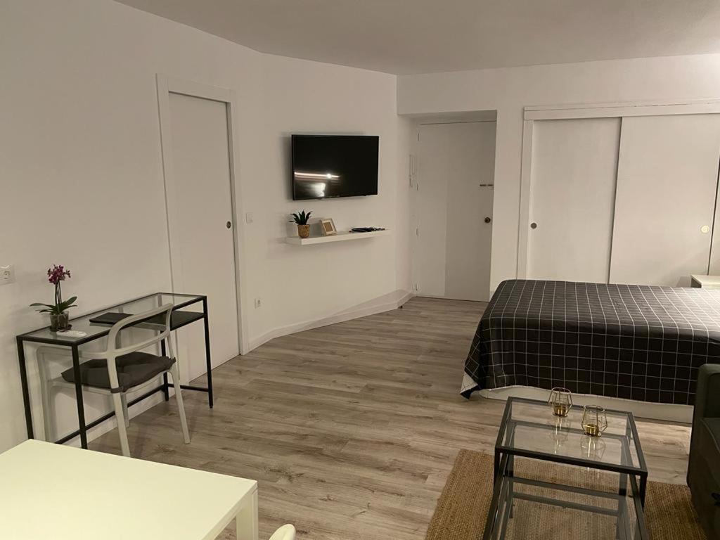 Apartamento C Y L Торремолинос Экстерьер фото